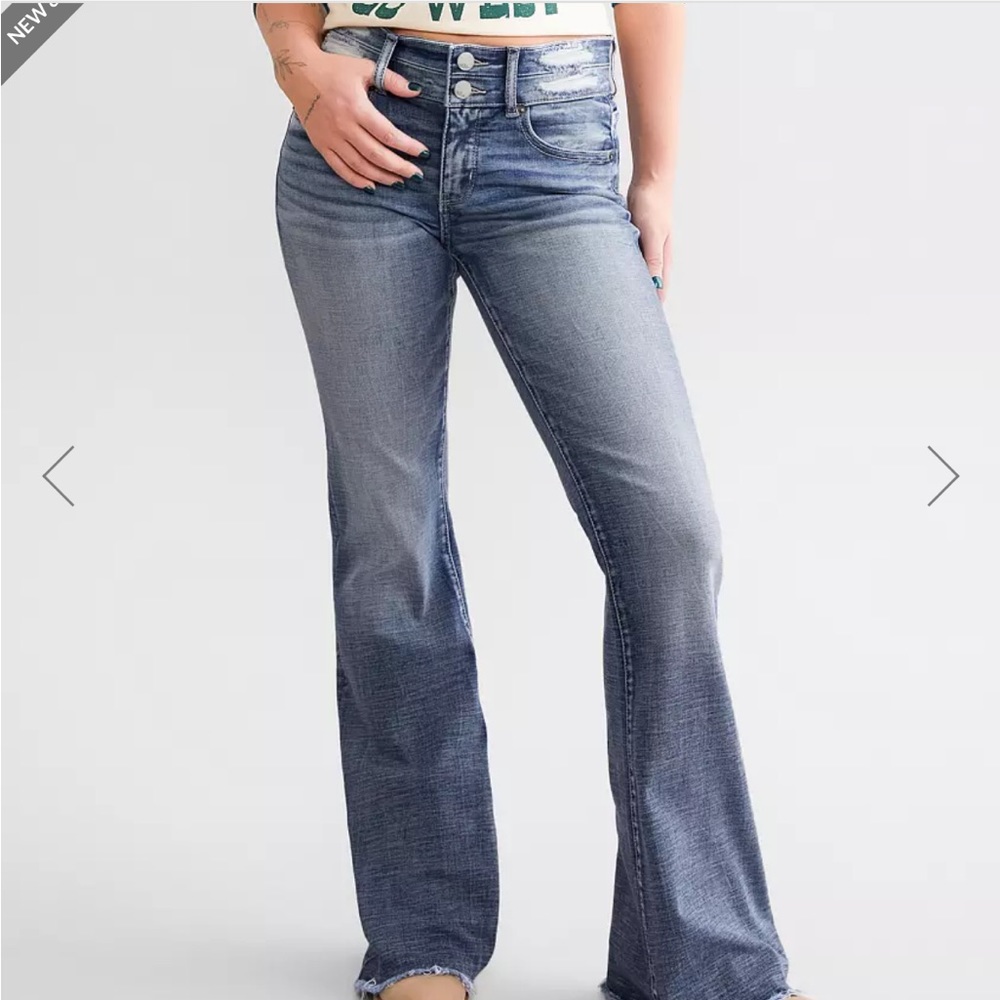 Buckle jeans
